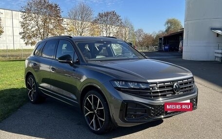 Volkswagen Touareg III, 2025 год, 14 490 000 рублей, 2 фотография