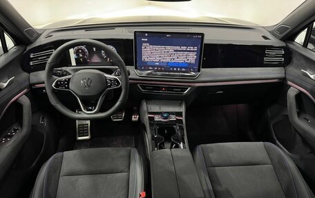 Volkswagen Tiguan II, 2025 год, 4 799 000 рублей, 9 фотография