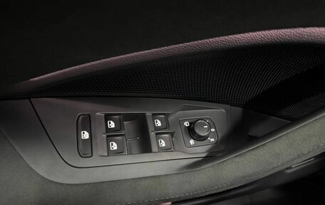 Volkswagen Tiguan II, 2025 год, 4 799 000 рублей, 18 фотография