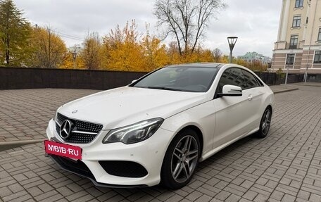 Mercedes-Benz E-Класс, 2015 год, 2 400 000 рублей, 2 фотография