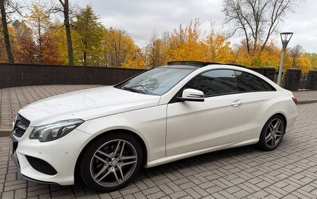 Mercedes-Benz E-Класс, 2015 год, 2 400 000 рублей, 9 фотография