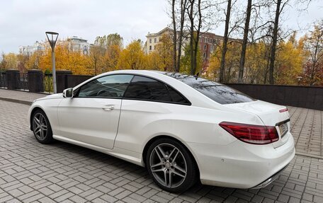 Mercedes-Benz E-Класс, 2015 год, 2 400 000 рублей, 13 фотография