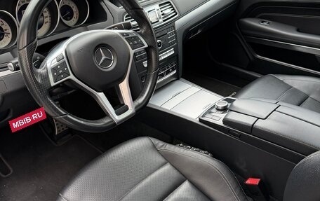 Mercedes-Benz E-Класс, 2015 год, 2 400 000 рублей, 21 фотография