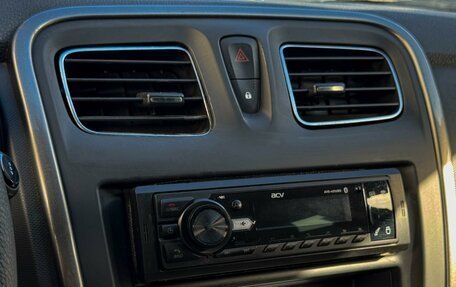 Renault Logan II, 2014 год, 570 000 рублей, 16 фотография