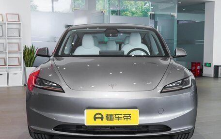 Tesla Model 3 I, 2025 год, 6 129 000 рублей, 2 фотография