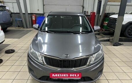 KIA Rio III рестайлинг, 2015 год, 649 000 рублей, 2 фотография