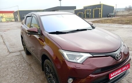 Toyota RAV4, 2016 год, 2 400 000 рублей, 1 фотография