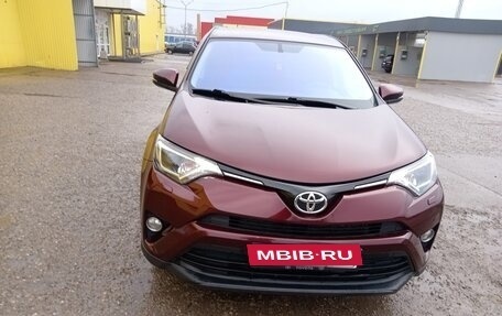 Toyota RAV4, 2016 год, 2 400 000 рублей, 3 фотография