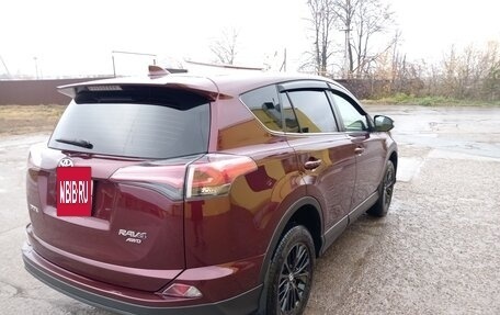 Toyota RAV4, 2016 год, 2 400 000 рублей, 5 фотография