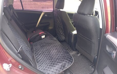 Toyota RAV4, 2016 год, 2 400 000 рублей, 15 фотография