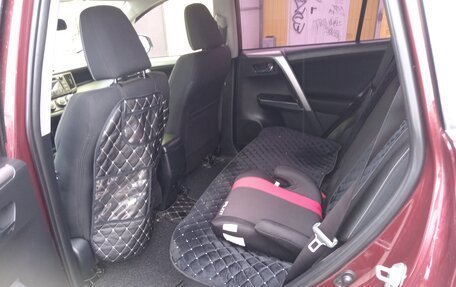 Toyota RAV4, 2016 год, 2 400 000 рублей, 14 фотография