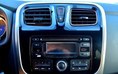 Renault Sandero II рестайлинг, 2016 год, 849 000 рублей, 14 фотография