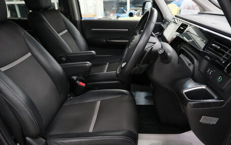 Honda Stepwgn IV, 2015 год, 2 099 000 рублей, 8 фотография