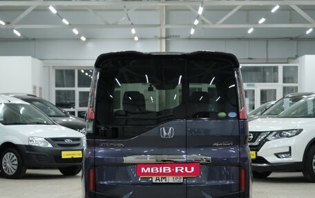 Honda Stepwgn IV, 2015 год, 2 099 000 рублей, 6 фотография