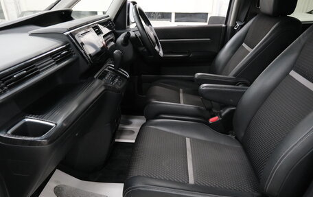 Honda Stepwgn IV, 2015 год, 2 099 000 рублей, 23 фотография