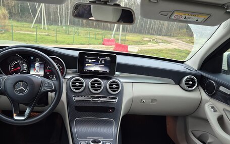 Mercedes-Benz C-Класс, 2018 год, 2 900 000 рублей, 9 фотография