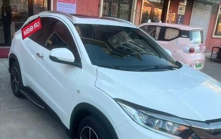 Honda Vezel, 2021 год, 1 496 000 рублей, 3 фотография