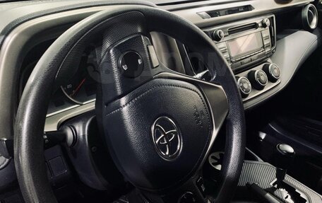 Toyota RAV4, 2014 год, 1 860 000 рублей, 6 фотография