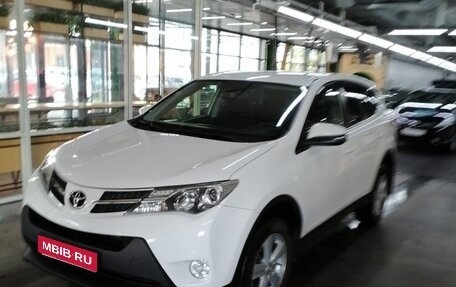Toyota RAV4, 2014 год, 1 860 000 рублей, 1 фотография