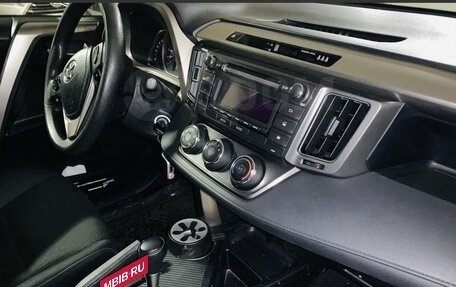 Toyota RAV4, 2014 год, 1 860 000 рублей, 7 фотография