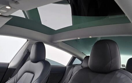 Tesla Model 3 I, 2021 год, 3 645 000 рублей, 9 фотография