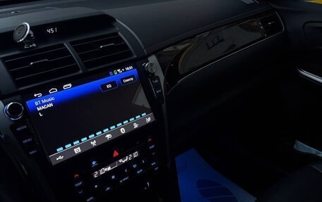 Toyota Camry, 2017 год, 2 100 000 рублей, 12 фотография