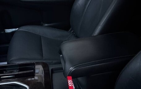 Toyota Camry, 2017 год, 2 100 000 рублей, 15 фотография