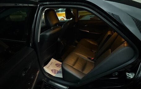 Toyota Camry, 2017 год, 2 100 000 рублей, 26 фотография