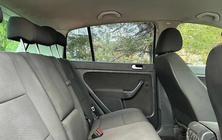 Volkswagen Golf Plus II, 2011 год, 529 000 рублей, 27 фотография