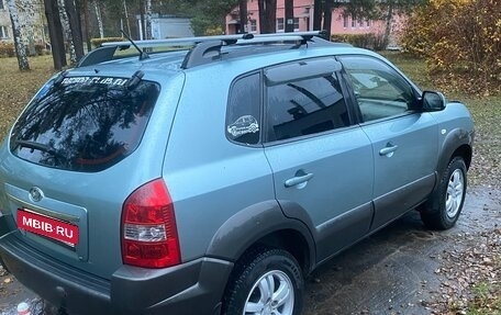 Hyundai Tucson III, 2008 год, 800 000 рублей, 2 фотография