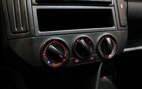 Volkswagen Polo IV рестайлинг, 2008 год, 379 000 рублей, 15 фотография