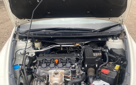 Honda Stream II, 2010 год, 1 220 000 рублей, 9 фотография