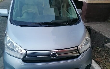 Nissan Dayz I рестайлинг, 2016 год, 700 000 рублей, 4 фотография