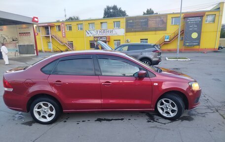 Volkswagen Polo VI (EU Market), 2011 год, 630 000 рублей, 2 фотография