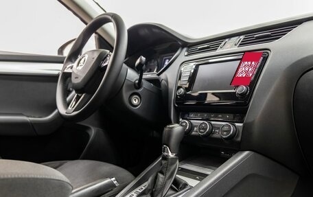 Skoda Octavia, 2016 год, 1 598 000 рублей, 31 фотография