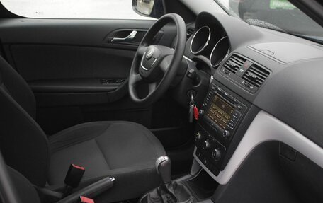 Skoda Yeti I рестайлинг, 2009 год, 889 000 рублей, 12 фотография