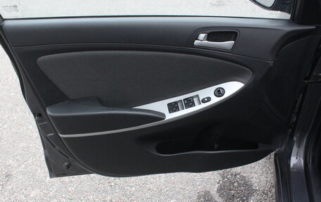 Hyundai Solaris II рестайлинг, 2013 год, 717 000 рублей, 8 фотография