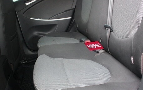 Hyundai Solaris II рестайлинг, 2013 год, 717 000 рублей, 12 фотография