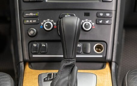 Volvo XC90 II рестайлинг, 2007 год, 1 098 000 рублей, 20 фотография