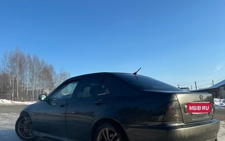 Lexus IS II рестайлинг 2, 1999 год, 510 000 рублей, 4 фотография