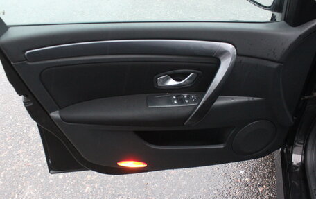 Renault Laguna III рестайлинг, 2010 год, 527 000 рублей, 8 фотография