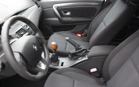 Renault Laguna III рестайлинг, 2010 год, 527 000 рублей, 10 фотография