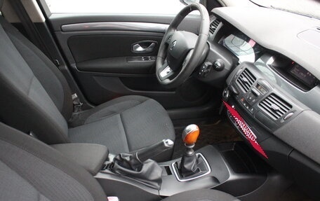 Renault Laguna III рестайлинг, 2010 год, 527 000 рублей, 14 фотография