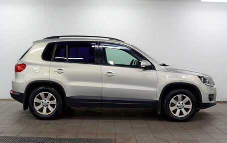 Volkswagen Tiguan I, 2011 год, 750 000 рублей, 5 фотография