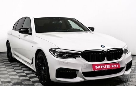 BMW 5 серия, 2019 год, 4 300 000 рублей, 3 фотография
