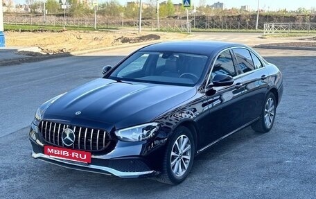 Mercedes-Benz E-Класс, 2021 год, 2 800 000 рублей, 6 фотография