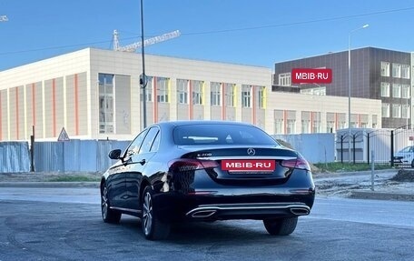 Mercedes-Benz E-Класс, 2021 год, 2 800 000 рублей, 5 фотография