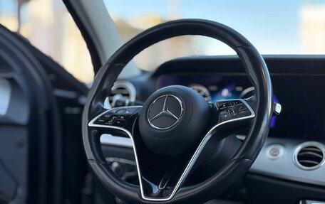 Mercedes-Benz E-Класс, 2021 год, 2 800 000 рублей, 14 фотография