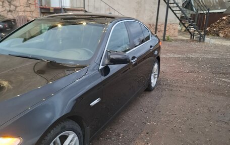 BMW 5 серия, 2011 год, 1 300 000 рублей, 7 фотография