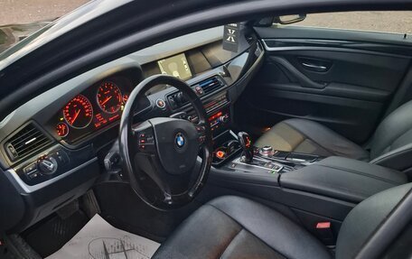 BMW 5 серия, 2011 год, 1 300 000 рублей, 12 фотография